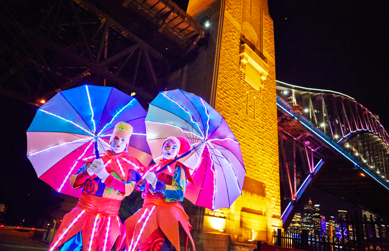 Illustration for article titled Sydney morphs into a psychedelic wonderland using projected lights